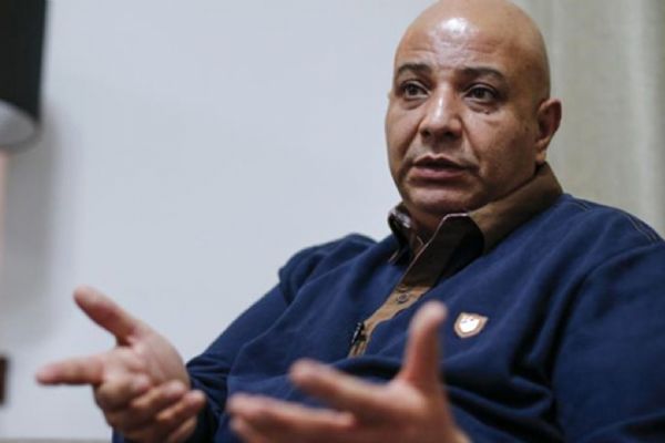 'YPG/PKK liderleri Suriye pasaportu ile dünyayı geziyor'