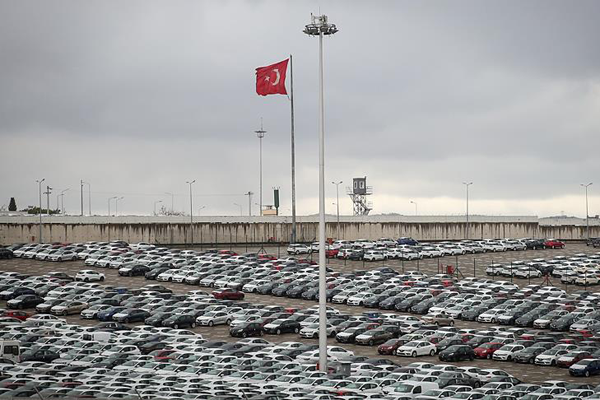 Otomotiv sektöründen Cumhuriyet tarihinin ihracat rekoru