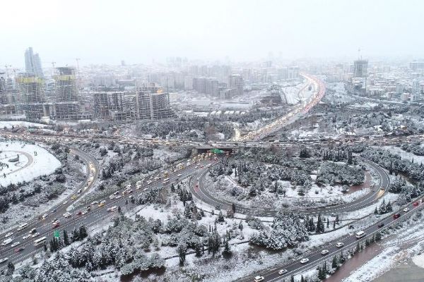 İstanbul karlı hali havadan görüntülendi