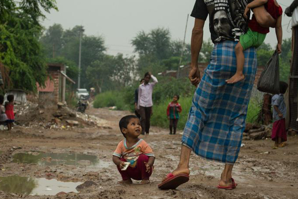 Hindistan’da Müslüman mültecilere yönelik yasa tasarısına karşı binlerce kişi ayaklandı