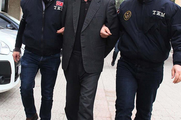 8 ilde FETÖ operasyonu