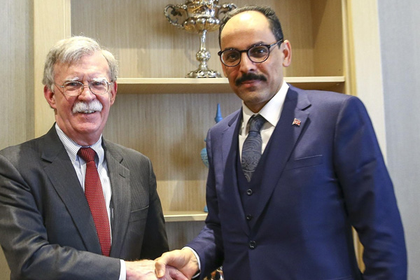 Bolton’ın Türkiye’den isteği: YPG'ye kötü muamelede bulunmayın