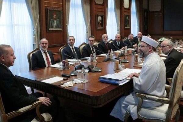 Başkan Erdoğan Diyanet İşleri Başkanı Ali Erbaş ve beraberindeki heyeti kabul etti