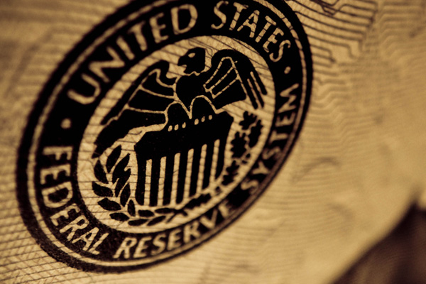 Fed'in 'sabır' vurgusu doları yükselişini durdurdu