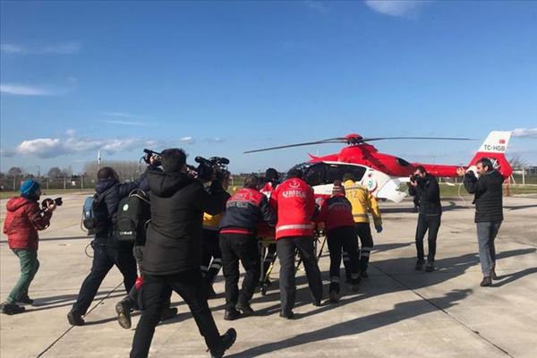 Samsun'da batan gemide kaybolan 2 kişiyi arama çalışmaları sürüyor