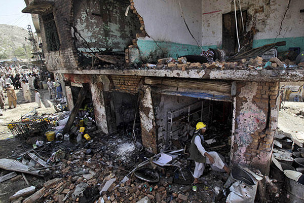 Afganistan'da Taliban saldırısı: 21 ölü