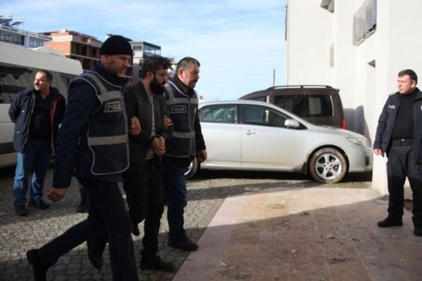 Giresun'da cezaevindeki firar olayına yardım eden gardiyanlar açığa alındı