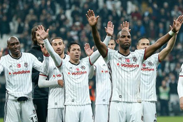 Beşiktaş'ın yıldızı Premier Lig'e gitti