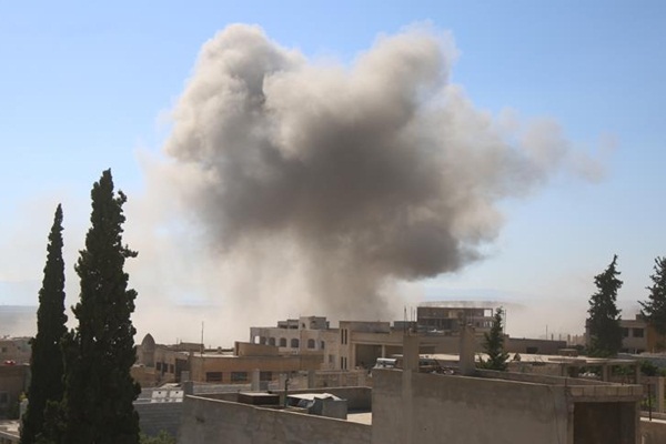 Esed rejiminden İdlib'e saldırı