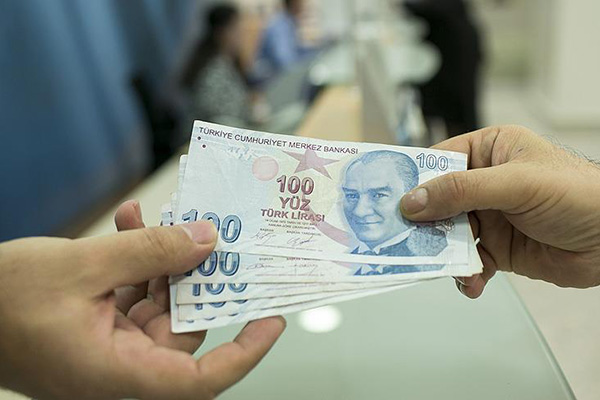 Emeklilerin maaş farkları bu ay ödenecek