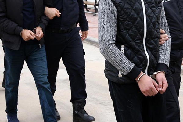 Tokat'ta FETÖ operasyonu: Gözaltılar var