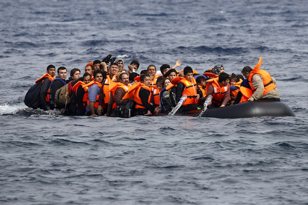 Aydın'da 40 göçmen kurtarıldı