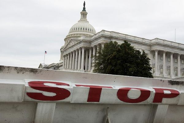 ABD halkına göre hükümetin kapanmasından Trump sorumlu
