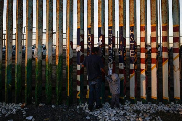 ABD Meksika sınırındaki güçlerin görev süresini ikinci kez uzattı