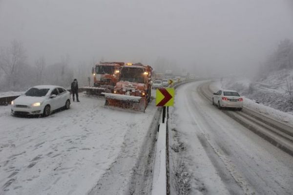 Ankara-İstanbul Karayolu trafiğe açıldı