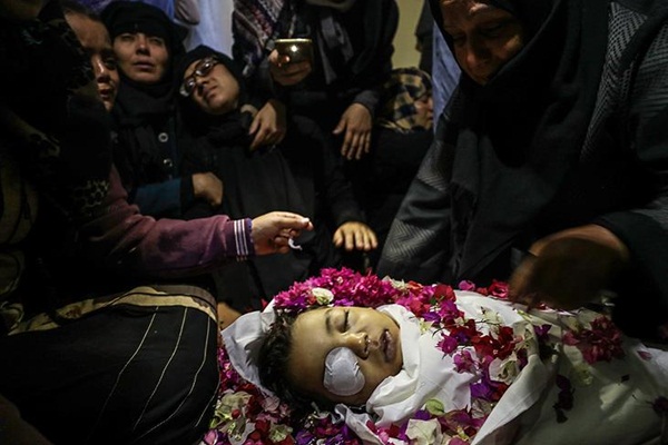 İsrail 2018 yılında Gazze'de 50 çocuğu öldürdü