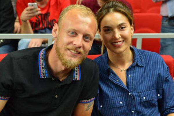 Ozan gitti, Semih geliyor