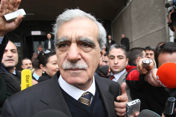 HDP'li Ahmet Türk: CHP’ye katkı sunmak istiyoruz ama reddediyorlar