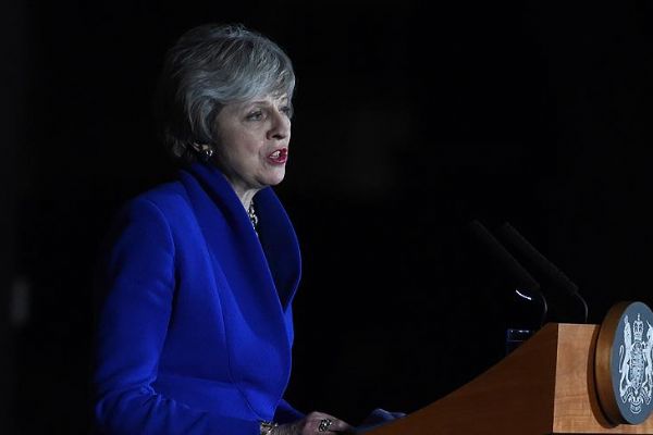 Theresa May'den muhalefet partilerine Brexit için birlik çağrısı