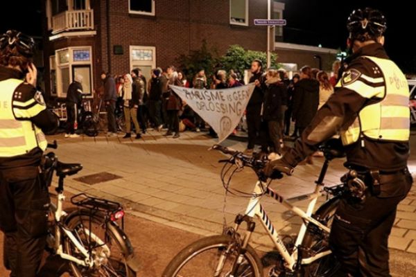 Hollanda'nın Utrecht kentinde İslam karşıtı gösteri