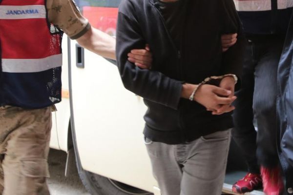 Şanlıurfa'da 2 terörist teslim oldu