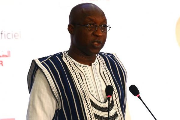 Burkina Faso'da hükümet istifa etti