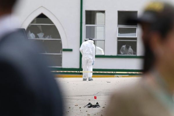 Kolombiya Küba'dan ELN müzakerecilerini tutuklamasını istedi