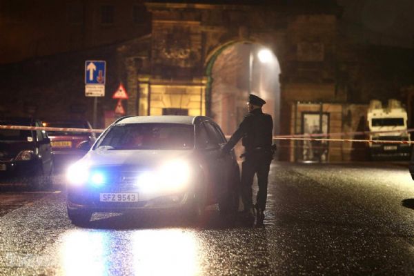 Kuzey İrlanda'da otomobil patladı