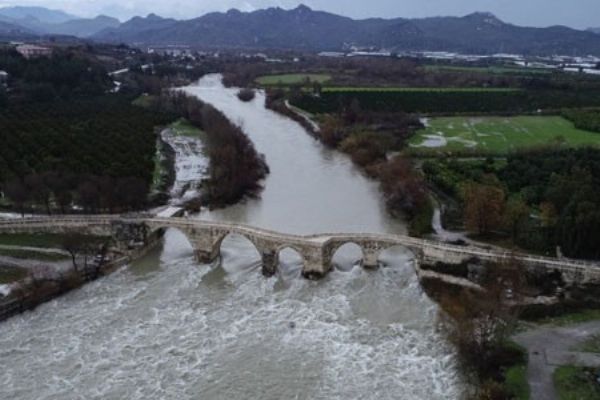 Tarihe tanıklık eden Alaeddin Keykubad  köprüsü