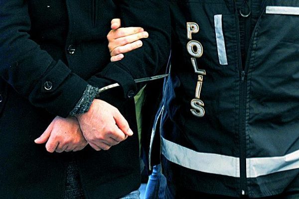 FETÖ'nün 'üniversite yapılanması'na yönelik soruşturma: 13 gözaltı