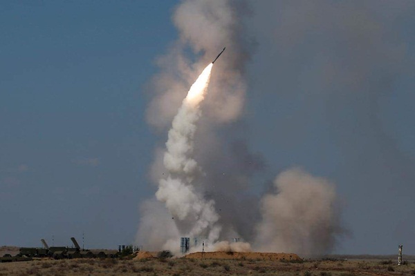 S-300’ler bir işe yaramıyor mu? ‘HAYALETLER’ kritik noktaları tek tek vurdu