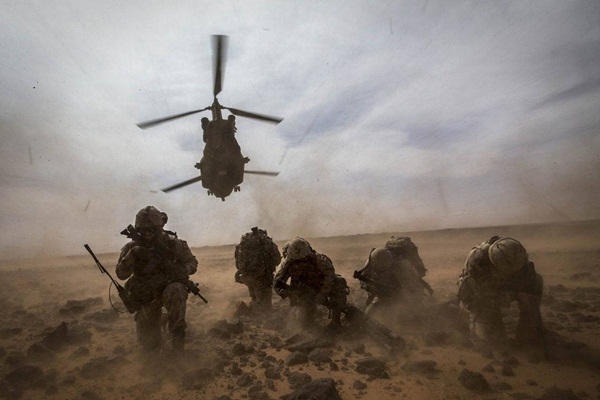 Tek başına ABD helikopterini düşürdü! Pentagon'un korkulu rüyası 'Doktor Emin'