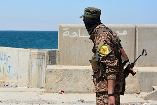 Rakka'da halktan YPG/PKK'yı protesto çağrısı