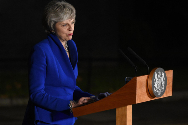 İngiltere Başbakanı Theresa May B planını açıkladı