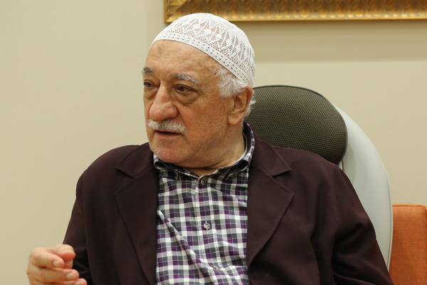 ''FETÖ lideri Gülen Mısır'a sığınabilir''