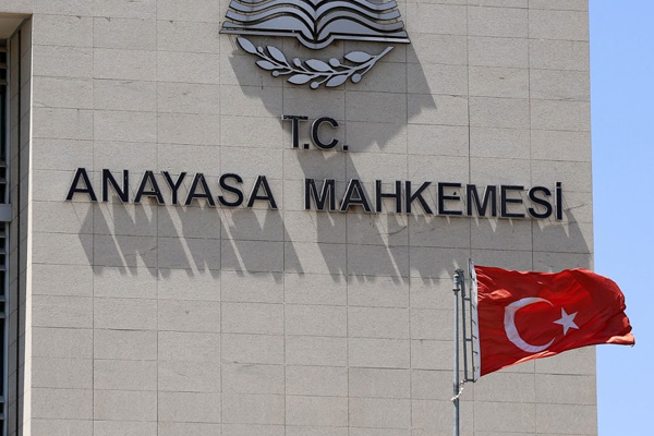 AYM, CHP'nin 'müftü nikahı' itirazına ret