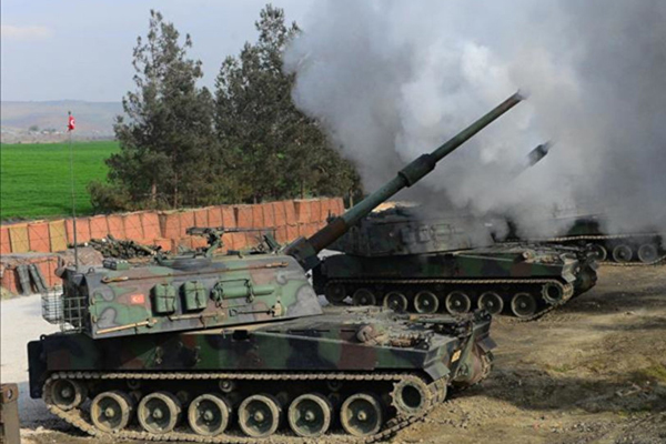 TSK, Tel Rıfat'taki YPG mevzilerini vurdu