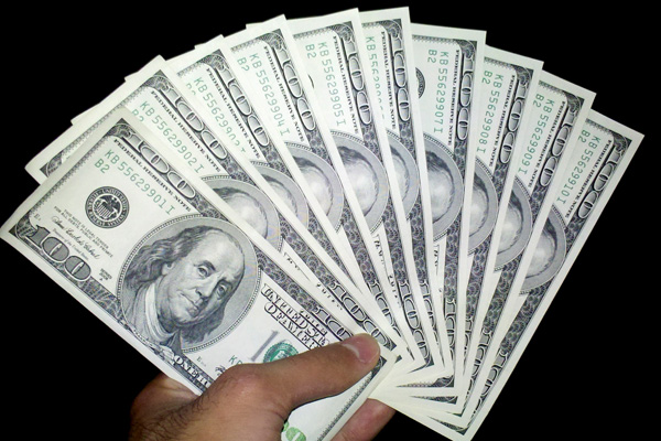 Dolar yeni yılın en düşük seviyesinde