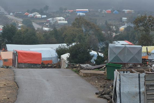 İsrail askerlerinden Suriyelilerin kampına silahlı saldırı