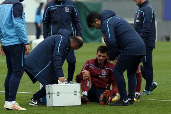 Trabzonspor'da Karaman'ı kızdıran sakatlık