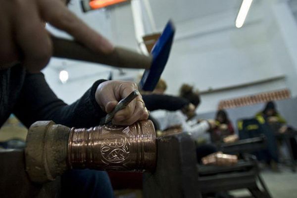 2.5 milyon esnaf için ekonomi paketi yolda