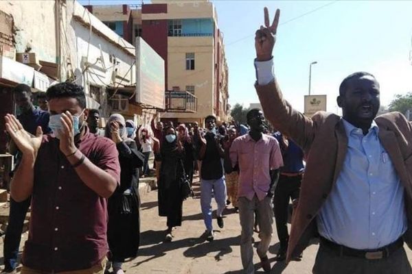 Sudan'da halka ülke genelinde gösteri çağrısı