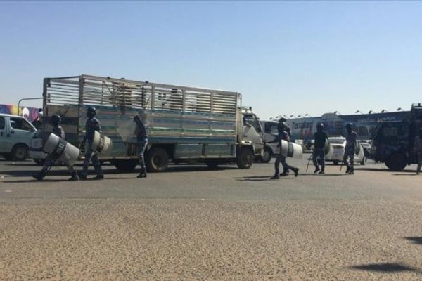 Sudan'da iki gösterici daha öldü