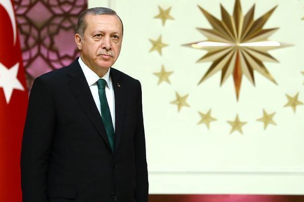 Cumhurbaşkanı Erdoğan'dan AYM Başkanı Arslan'a tebrik telgrafı