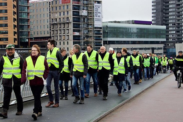 Hollanda'da 'sarı yeleklilerden' dokuzuncu protesto