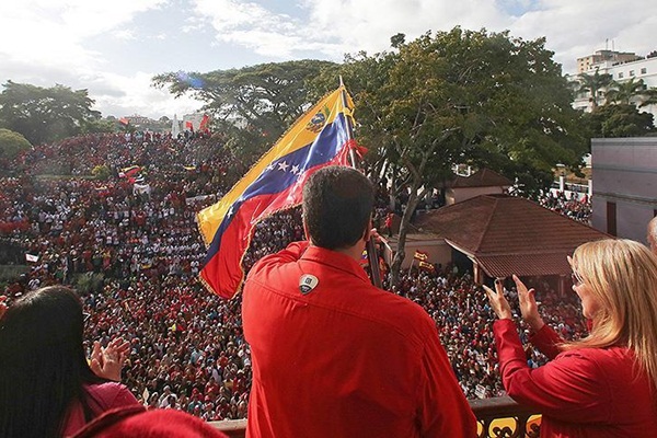 FHKC, ABD'nin Venezuela'nın içişlerine müdahalesini kınadı