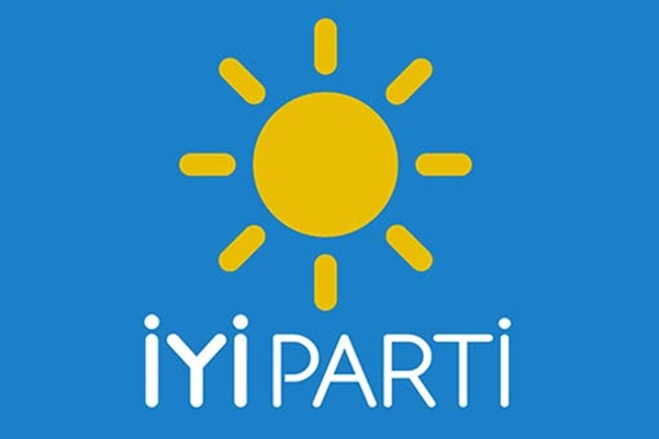 İYİ Parti'de toplu istifa