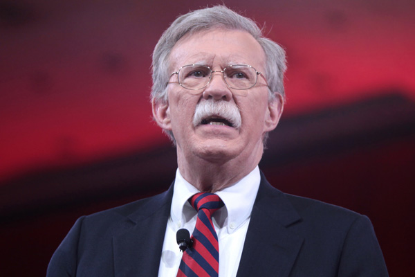 Bolton Venezuela’yı tehdit etti: Guaido’ya bir şey olursa…