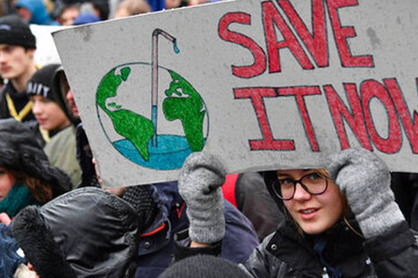 Belçikalılar yürüyüşte: Dünya nereye gidiyor?