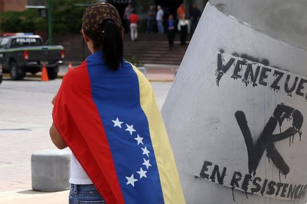 Venezuela'da döviz alışverişi için özel platform kuruldu